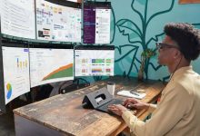 نخستین لپ‌تاپ بدون نمایشگر جهان معرفی شد؛ آغاز عصر محاسبات واقعیت افزوده