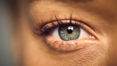 پرش پلک چیست و چه زمانی می‌تواند نشانه یک مشکل جدی باشد؟