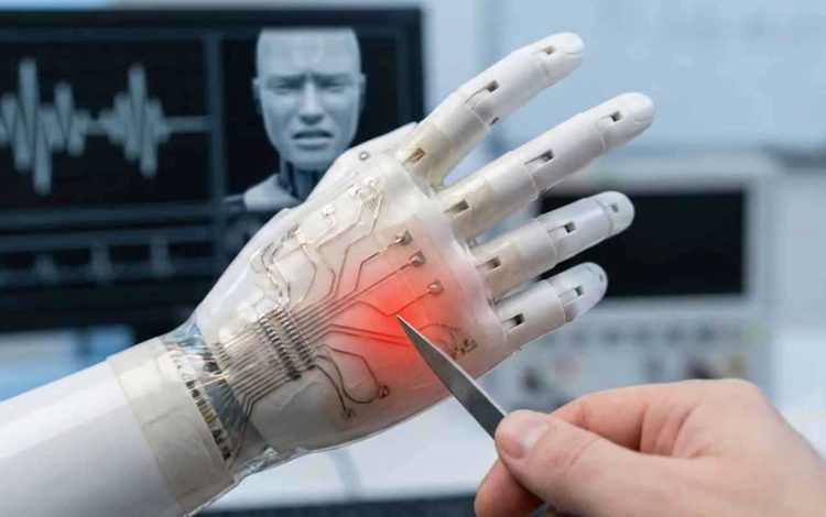 پوست عصبی-الکترونیکی؛ فناوری جدیدی که رباتها را به حس درد انسان نزدیک میکند