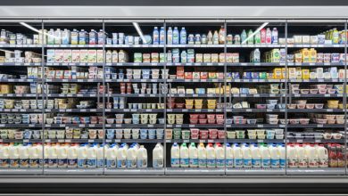 کمپین اینترنتی «لبنیات نخرید» به بازار ضربه زد؟ / کارخانه‌داران قیمت را کاهش ندادند اما تعدیل نیرو کردند