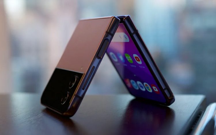 آیفون تاشوی صدفی؛ ورود احتمالی اپل به رقابت با گلکسی Z Flip