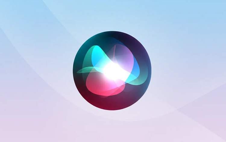 اپل باز هم عرضه نسخه جدید Siri را به تعویق انداخت؛ انتشار مرحله‌ای قابلیت‌های هوش مصنوعی