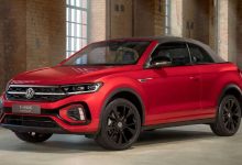 این خودرو شاسی‌بلند، سقف بازشونده دارد