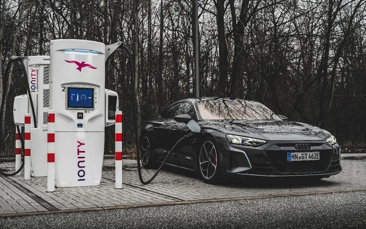 برق تک‌فاز یا سه‌فاز؛ کدام برای شارژ خودرو برقی بهتر است؟