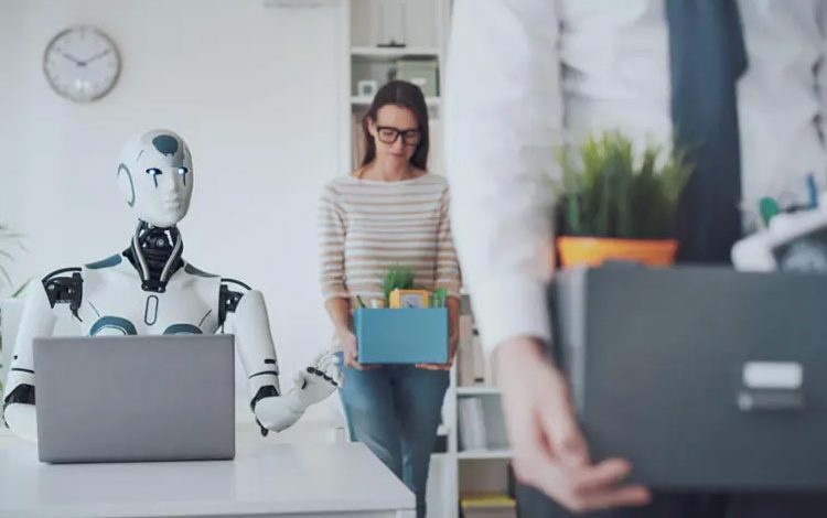 سم آلتمن: شرکتها از هوش مصنوعی برای تعدیل نیرو استفاده میکنند