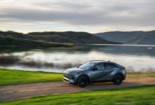 قیمت تویوتا C-HR مشخص شد؛ هاچ‌بک جذاب ژاپنی