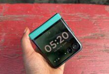 بهترین گوشی تاشو اقتصادی: بررسی کامل Motorola Razr 2026
